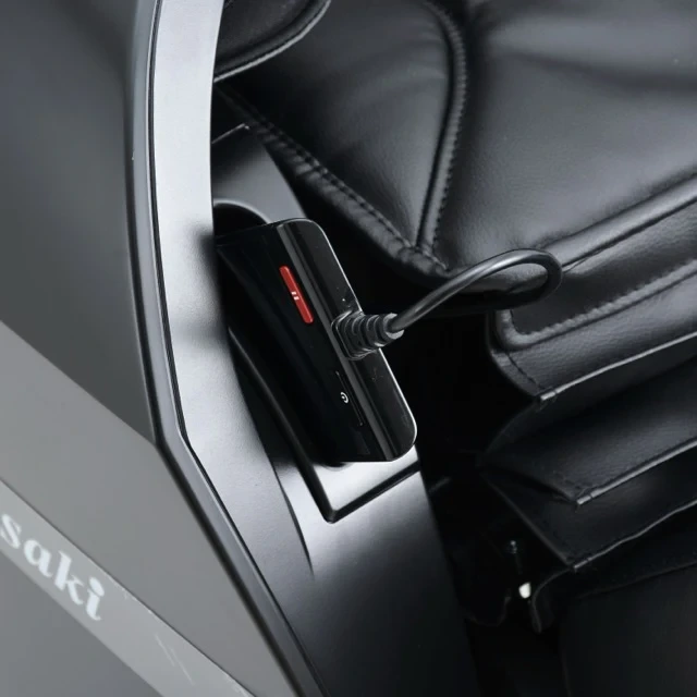 Osaki Solo Flex 4D Massage Chair